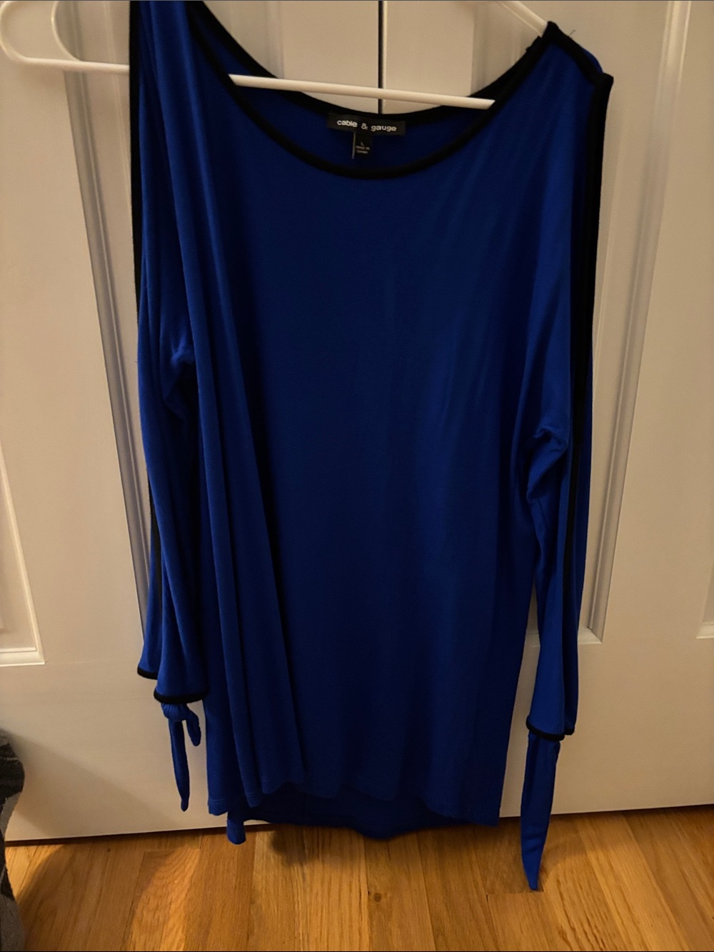 Caslon Royal Blue Long Sleeve Scoop Neck Top with Black Trim and opened sleeves